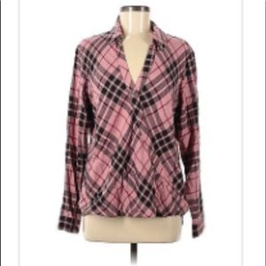 Woman’s Splendid Plaid Shirt Size Medium
